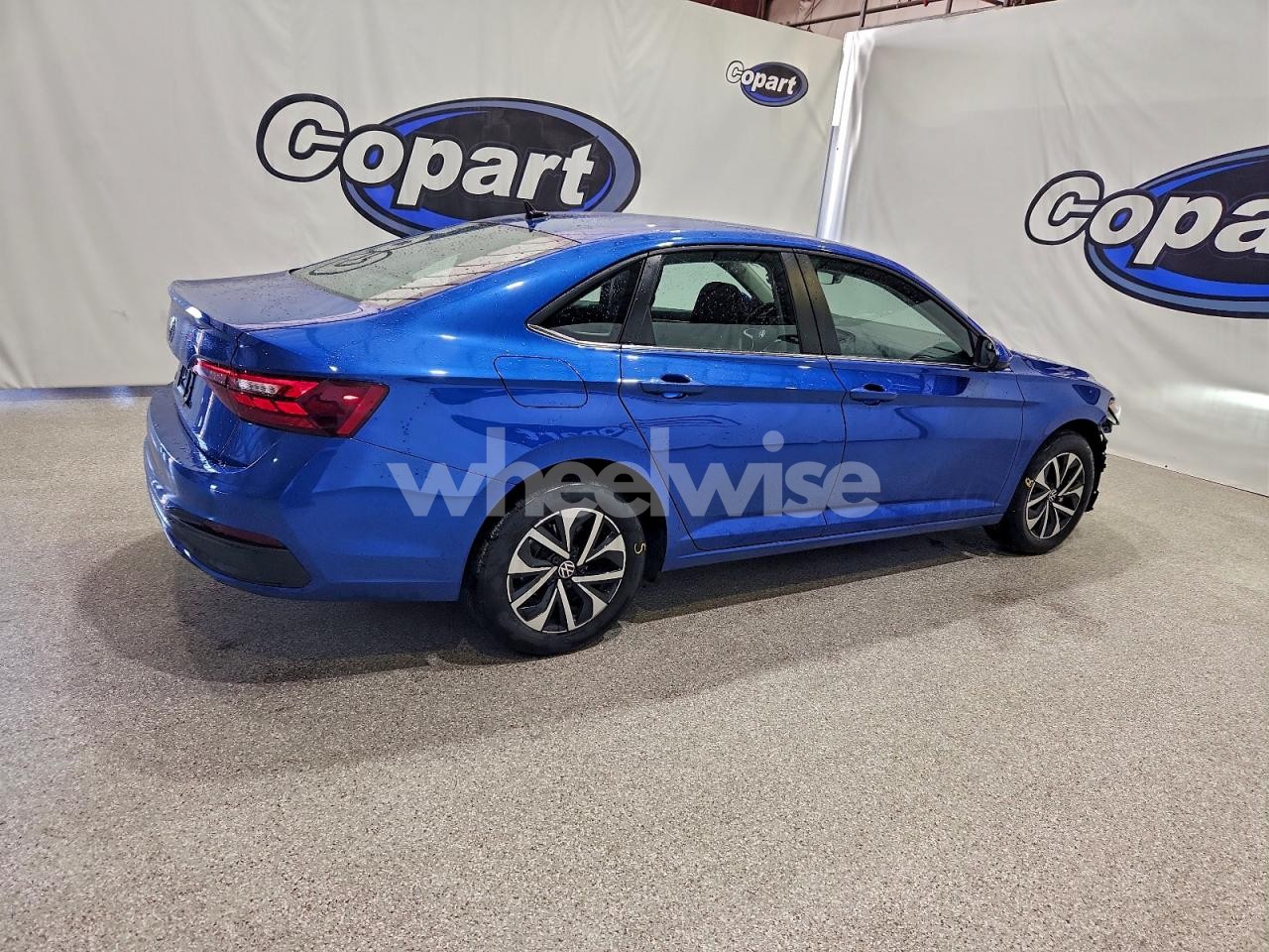 Photo 3 of 2024 VOLKSWAGEN JETTA S (VIN 3VW5M7BU4RM034680)