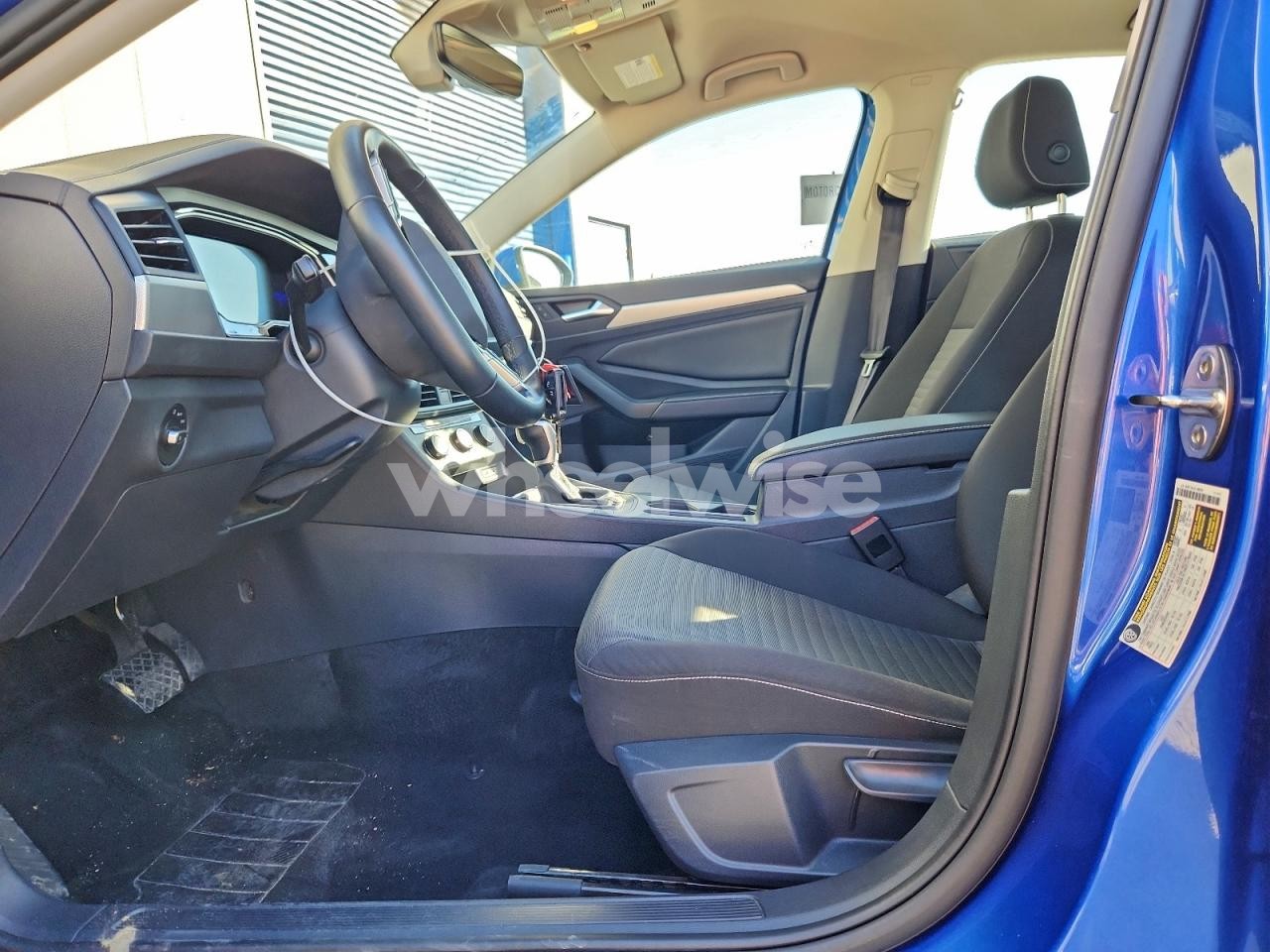 Photo 7 of 2024 VOLKSWAGEN JETTA S (VIN 3VW5M7BU4RM034680)