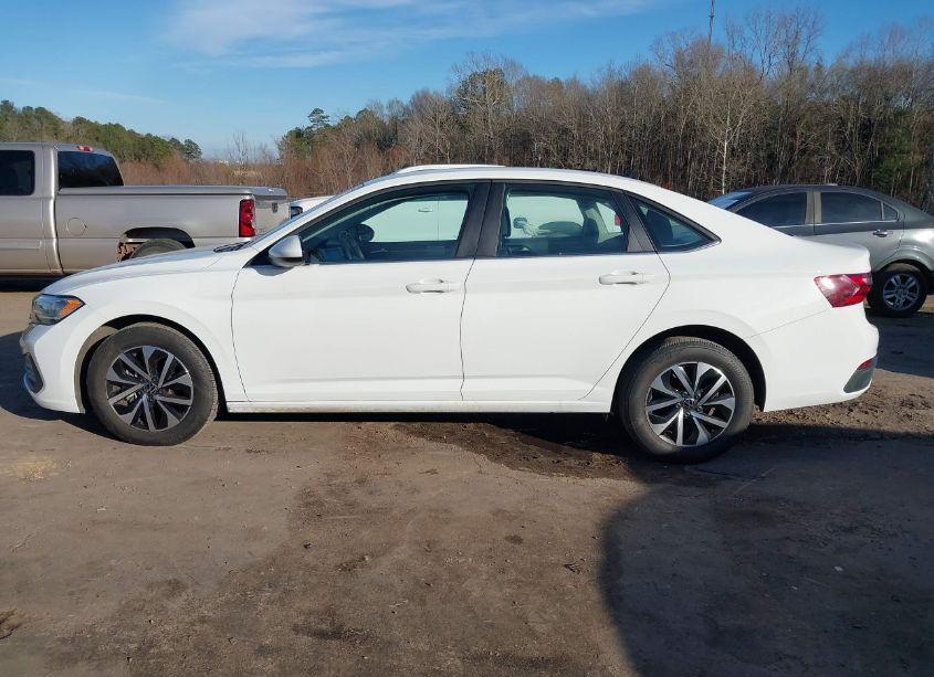 Photo 14 of 2024 Volkswagen Jetta (VIN 3VW5M7BU5RM002451)