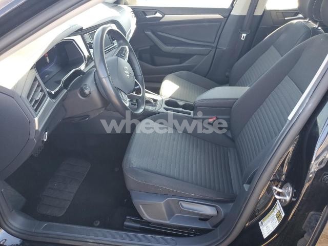 Photo 10 of 2024 VOLKSWAGEN JETTA S (VIN 3VW5M7BU8RM026257)