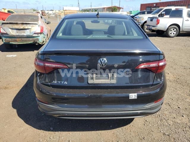 Photo 4 of 2024 VOLKSWAGEN JETTA S (VIN 3VW5M7BU8RM026257)