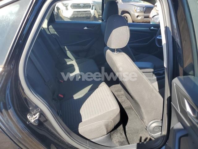 Photo 7 of 2024 VOLKSWAGEN JETTA S (VIN 3VW5M7BU8RM026257)