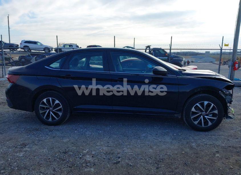 Photo 13 of 2024 Volkswagen Jetta 1.5T S (VIN 3VW5M7BU8RM040272)