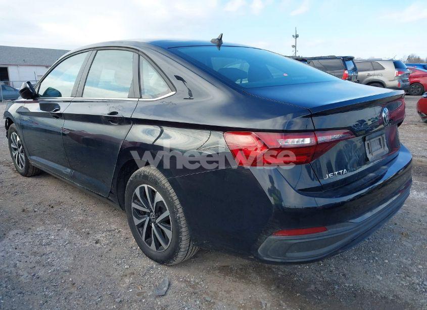 Photo 3 of 2024 Volkswagen Jetta 1.5T S (VIN 3VW5M7BU8RM040272)