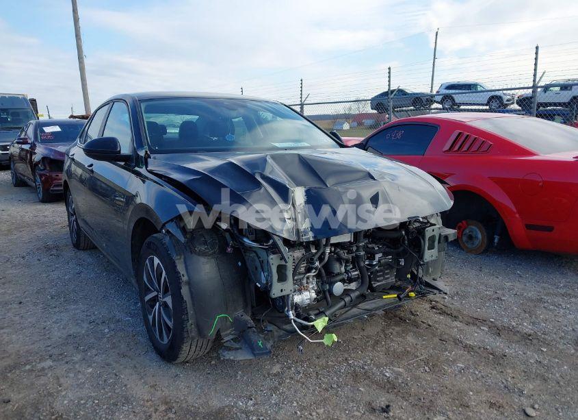 Photo 6 of 2024 Volkswagen Jetta 1.5T S (VIN 3VW5M7BU8RM040272)