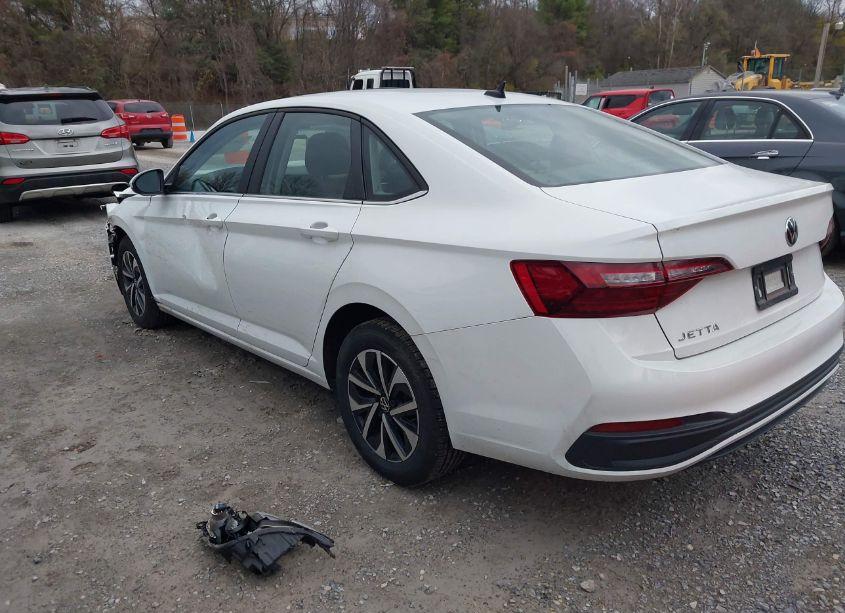 Photo 3 of 2024 Volkswagen Jetta 1.5T S (VIN 3VW5M7BU9RM022685)