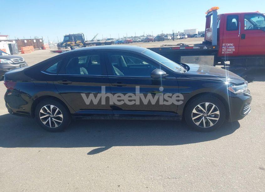 Photo 13 of 2024 Volkswagen Jetta 1.5T S (VIN 3VW5M7BUXRM050284)