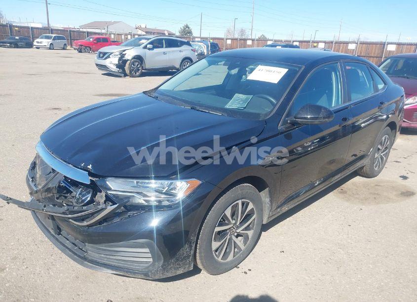 Photo 2 of 2024 Volkswagen Jetta 1.5T S (VIN 3VW5M7BUXRM050284)