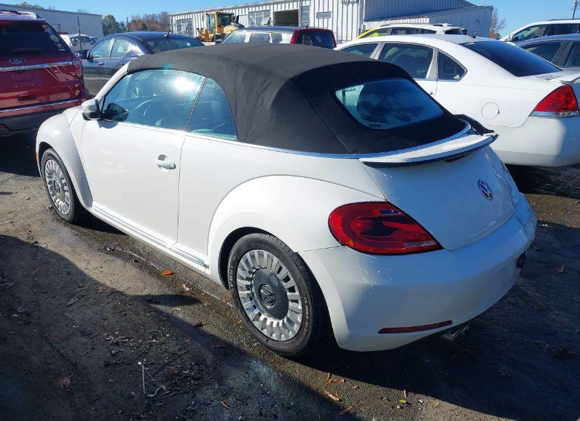 Photo 3 of 2013 Volkswagen Beetle 2.5L (VIN 3VW5P7AT1DM823054)