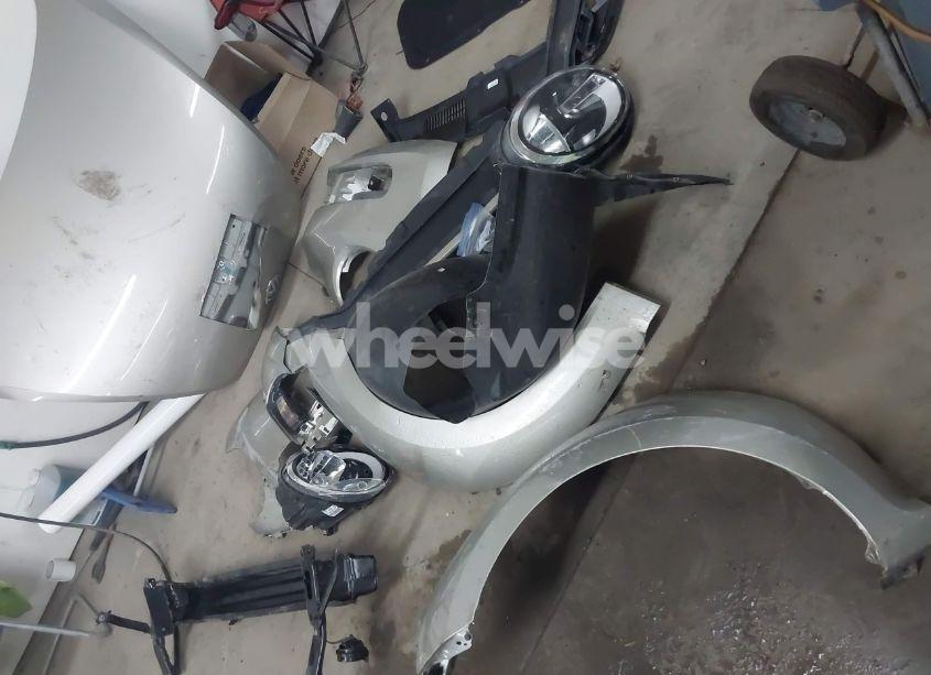 Photo 12 of 2014 Volkswagen Beetle 2.5L (VIN 3VW5P7AT2EM804529)