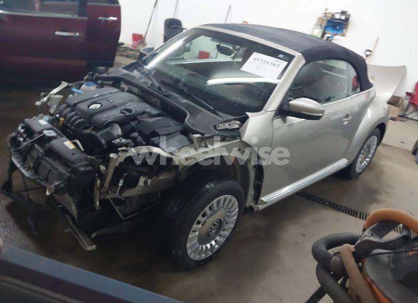 Photo 2 of 2014 Volkswagen Beetle 2.5L (VIN 3VW5P7AT2EM804529)