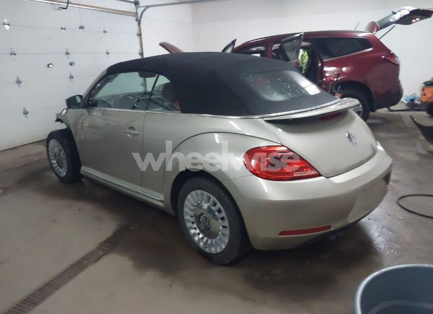 Photo 3 of 2014 Volkswagen Beetle 2.5L (VIN 3VW5P7AT2EM804529)