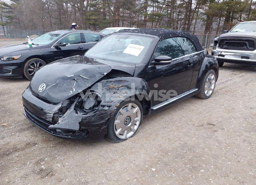 Photo 2 of 2013 Volkswagen Beetle 2.5L (VIN 3VW5P7AT4DM811853)