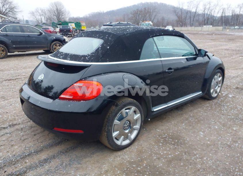 Photo 4 of 2013 Volkswagen Beetle 2.5L (VIN 3VW5P7AT4DM811853)