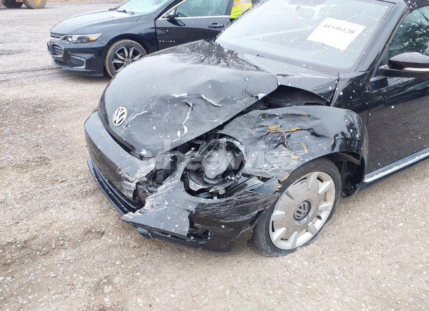 Photo 6 of 2013 Volkswagen Beetle 2.5L (VIN 3VW5P7AT4DM811853)