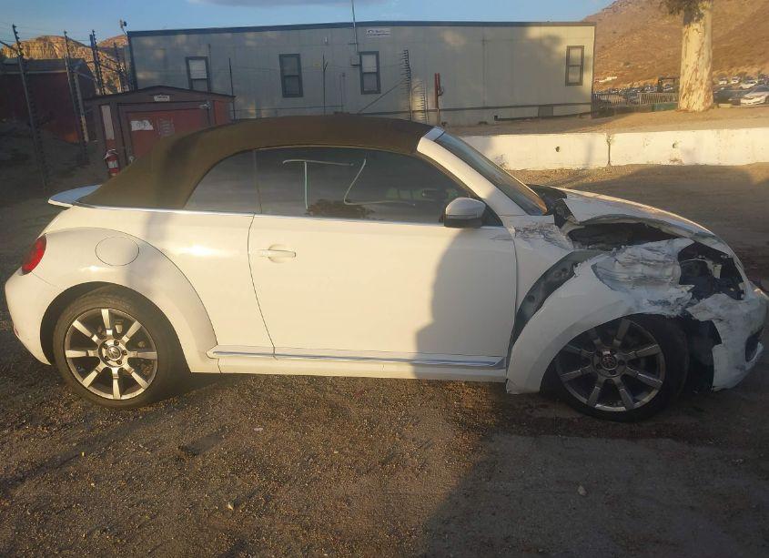 Photo 14 of 2013 Volkswagen Beetle 2.5L (VIN 3VW5P7AT5DM811361)