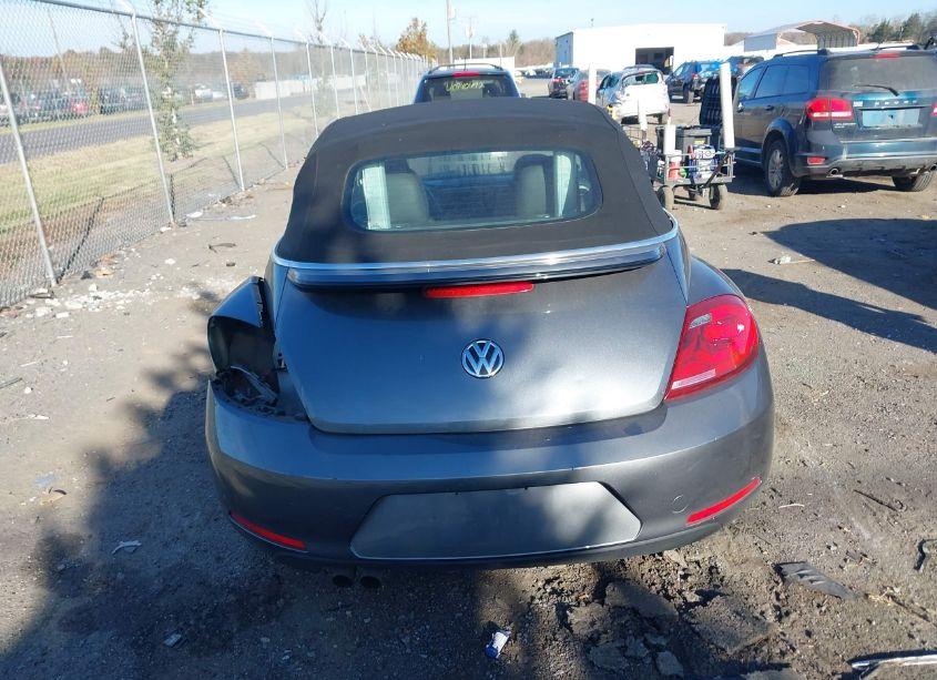 Photo 15 of 2013 Volkswagen Beetle 2.5L (VIN 3VW5P7AT6DM821641)