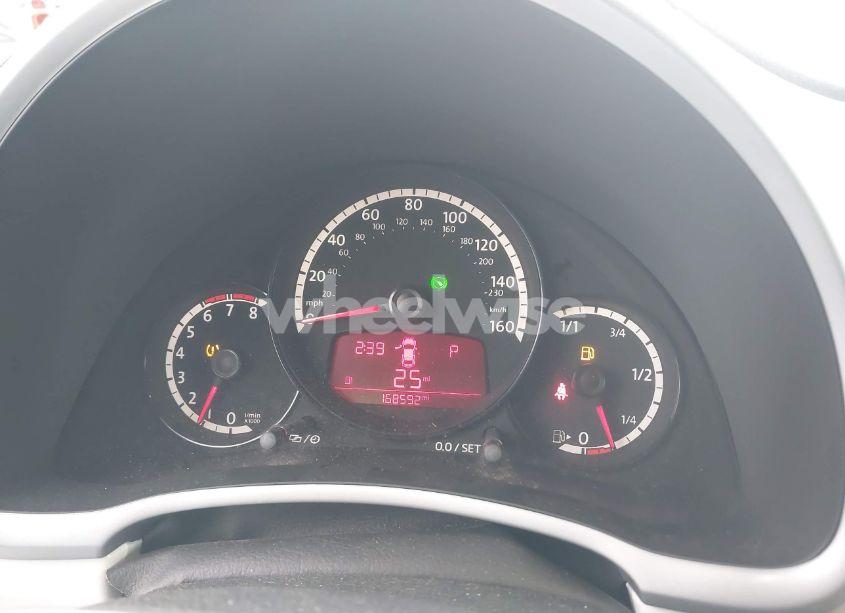 Photo 7 of 2013 Volkswagen Beetle 2.5L (VIN 3VW5P7AT7DM816299)