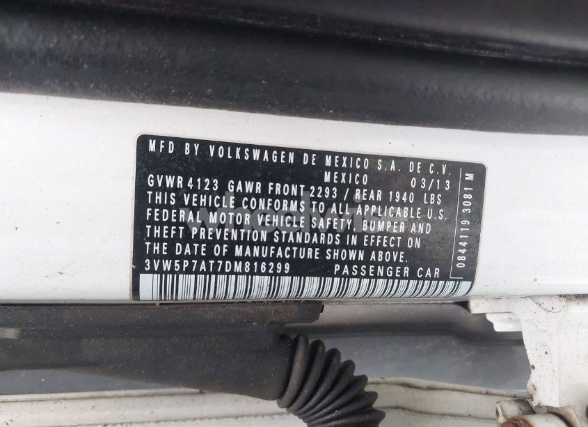 Photo 9 of 2013 Volkswagen Beetle 2.5L (VIN 3VW5P7AT7DM816299)