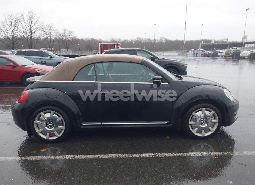 Photo 12 of 2013 Volkswagen Beetle 2.5L (VIN 3VW5P7AT8DM832656)