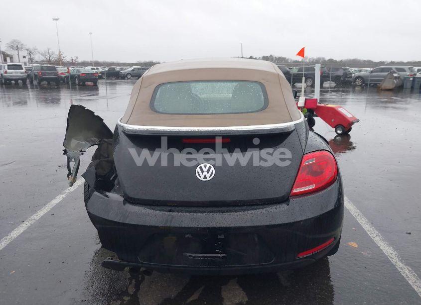 Photo 15 of 2013 Volkswagen Beetle 2.5L (VIN 3VW5P7AT8DM832656)