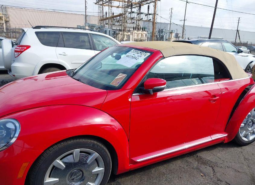 Photo 15 of 2013 Volkswagen Beetle 2.5L (VIN 3VW5P7AT8DM832883)