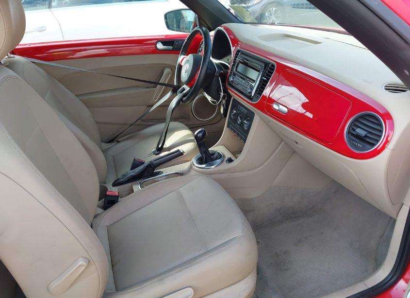 Photo 5 of 2013 Volkswagen Beetle 2.5L (VIN 3VW5P7AT8DM832883)