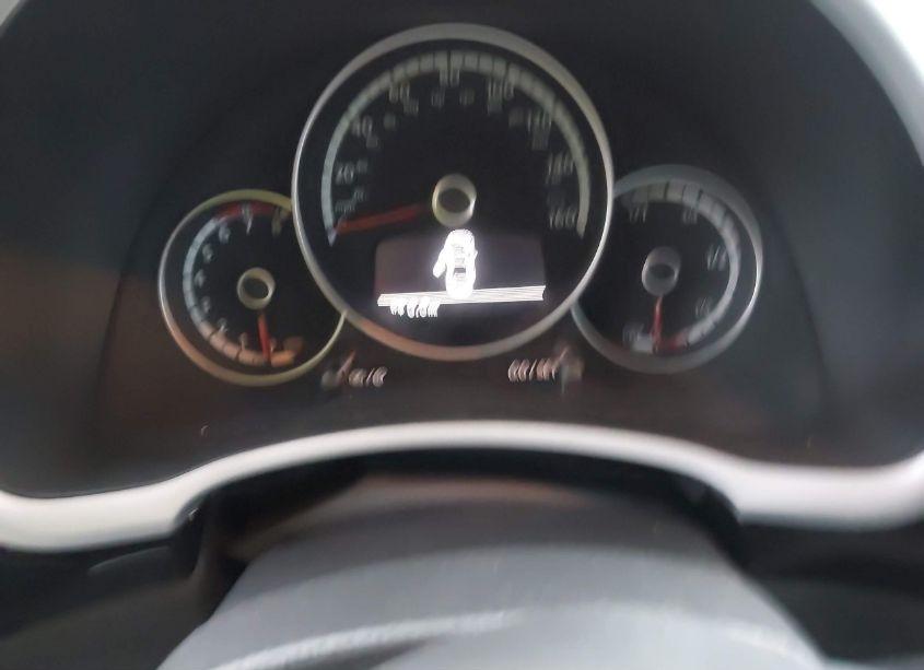 Photo 7 of 2014 Volkswagen Beetle 2.5L (VIN 3VW5P7AT8EM804342)