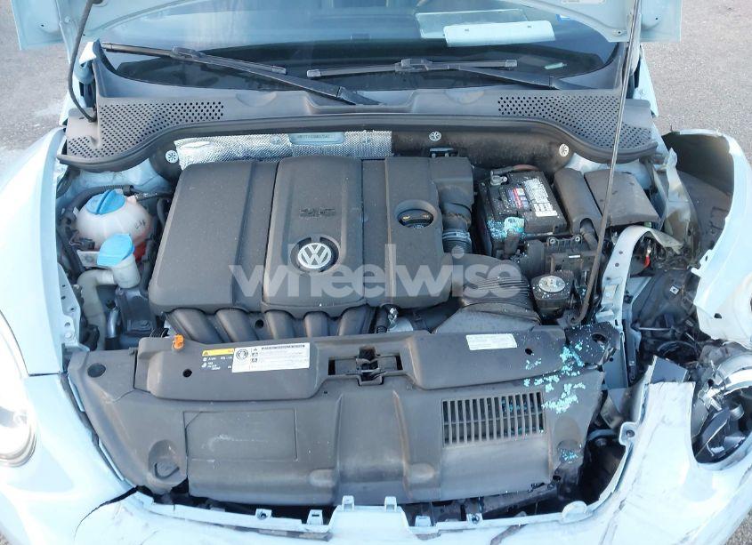 Photo 10 of 2013 Volkswagen Beetle 2.5L (VIN 3VW5P7AT9DM811542)
