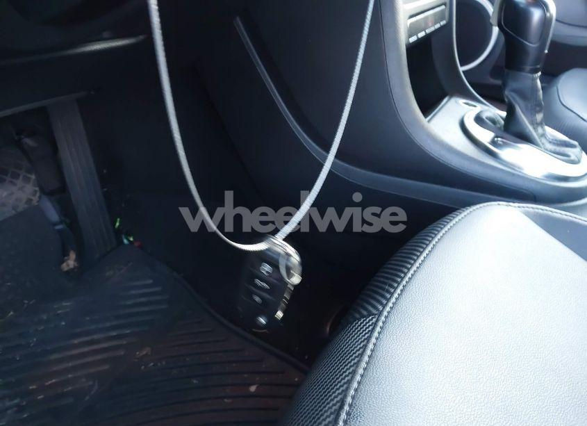 Photo 11 of 2013 Volkswagen Beetle 2.5L (VIN 3VW5P7AT9DM811542)