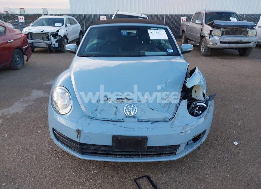 Photo 12 of 2013 Volkswagen Beetle 2.5L (VIN 3VW5P7AT9DM811542)