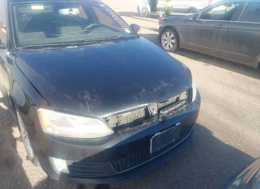 Photo 6 of 2014 Volkswagen Jetta GLI (VIN 3VW5S7AJ9EM371627)