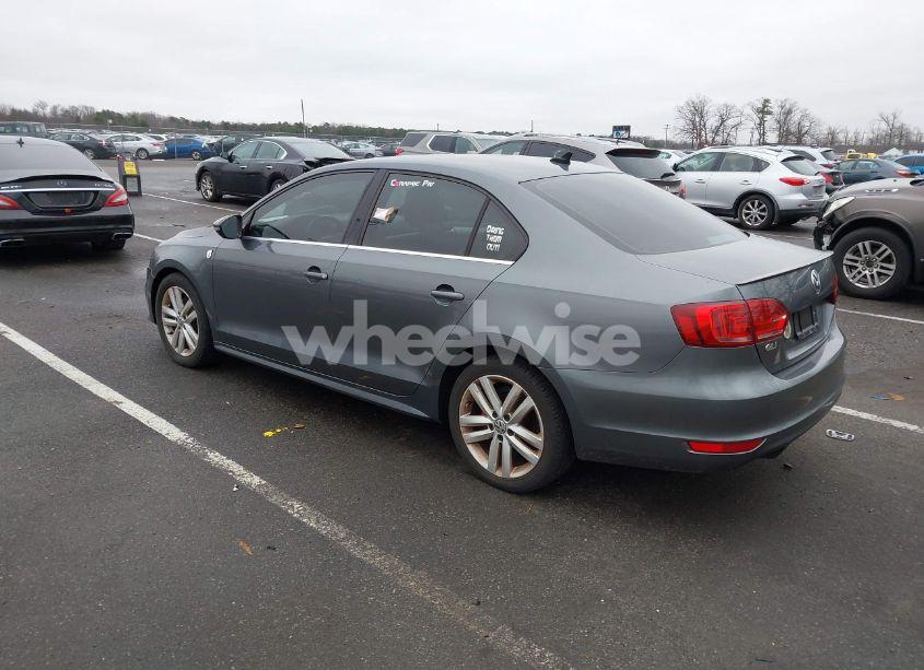 Photo 3 of 2014 Volkswagen Jetta GLI (VIN 3VW5T7AJ0EM368256)