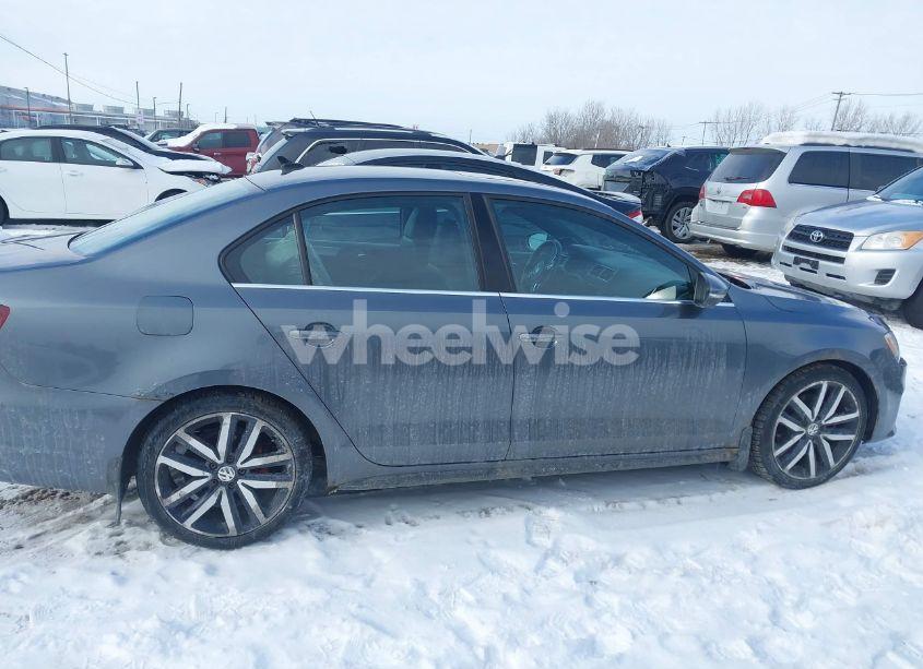 Photo 13 of 2014 Volkswagen Jetta GLI AUTOBAHN (VIN 3VW5T7AJ0EM371545)