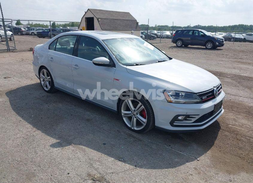 2017 Volkswagen Jetta GLI (VIN 3VW5T7AJ0HM338792) main photo