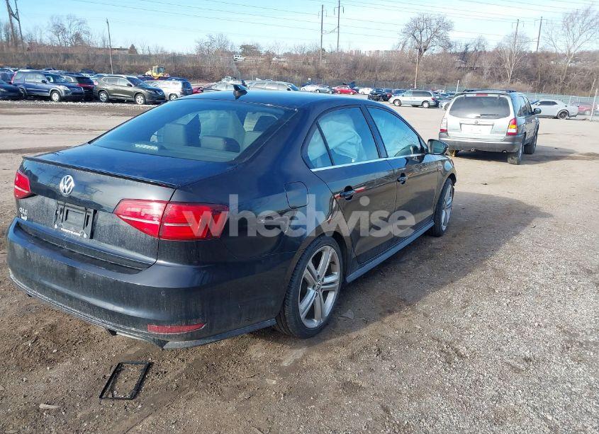 Photo 4 of 2017 Volkswagen Jetta GLI (VIN 3VW5T7AJ0HM369783)