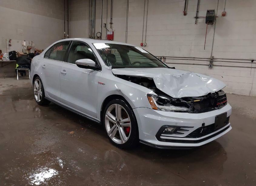 2017 Volkswagen Jetta GLI (VIN 3VW5T7AJ2HM295735) main photo