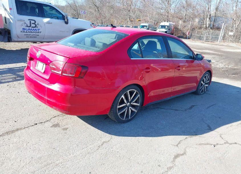 Photo 4 of 2013 Volkswagen Jetta GLI/GLI AUTOBAHN/GLI AUTOBAHN W/NAV (VIN 3VW5T7AJ4DM451512)