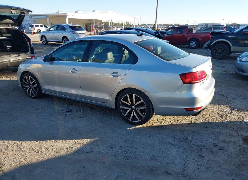 Photo 3 of 2014 Volkswagen Jetta GLI AUTOBAHN W/NAV (VIN 3VW5T7AJ4EM397419)