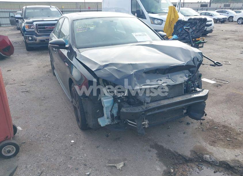 2017 Volkswagen Jetta GLI (VIN 3VW5T7AJ5HM232144) main photo