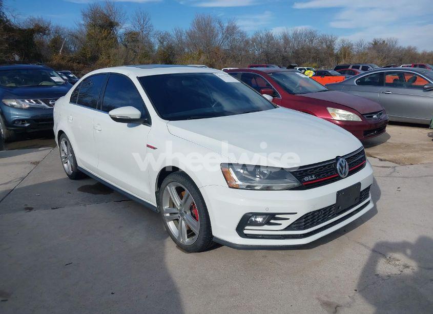 2017 Volkswagen Jetta GLI (VIN 3VW5T7AJ5HM386658) main photo