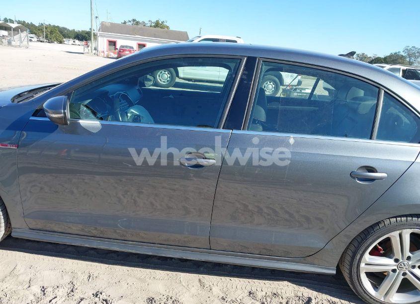 Photo 14 of 2017 Volkswagen Jetta GLI (VIN 3VW5T7AJ7HM253724)