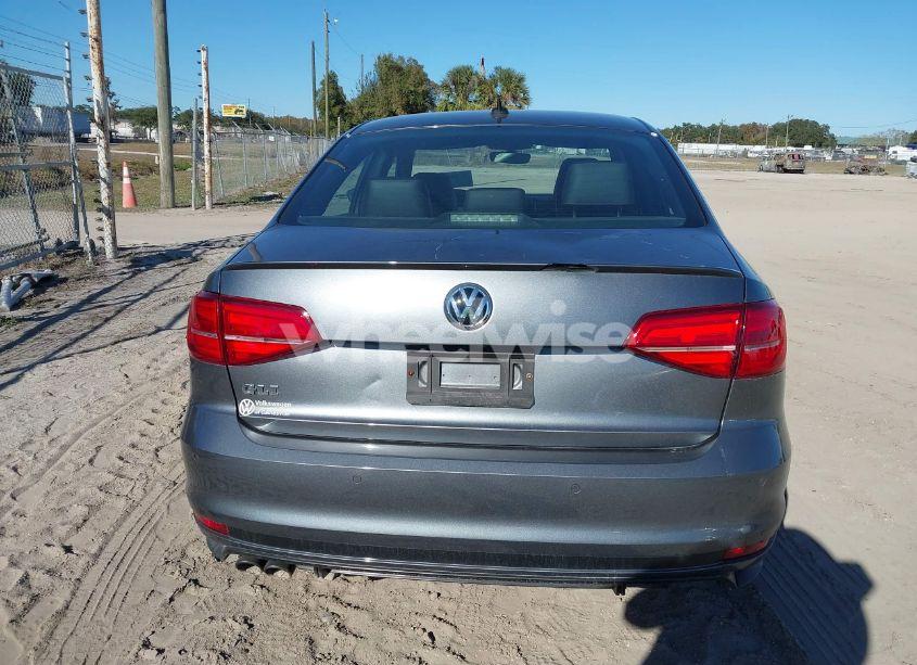 Photo 16 of 2017 Volkswagen Jetta GLI (VIN 3VW5T7AJ7HM253724)