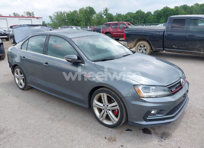 2017 Volkswagen Jetta GLI (VIN 3VW5T7AJ7HM318507) main photo