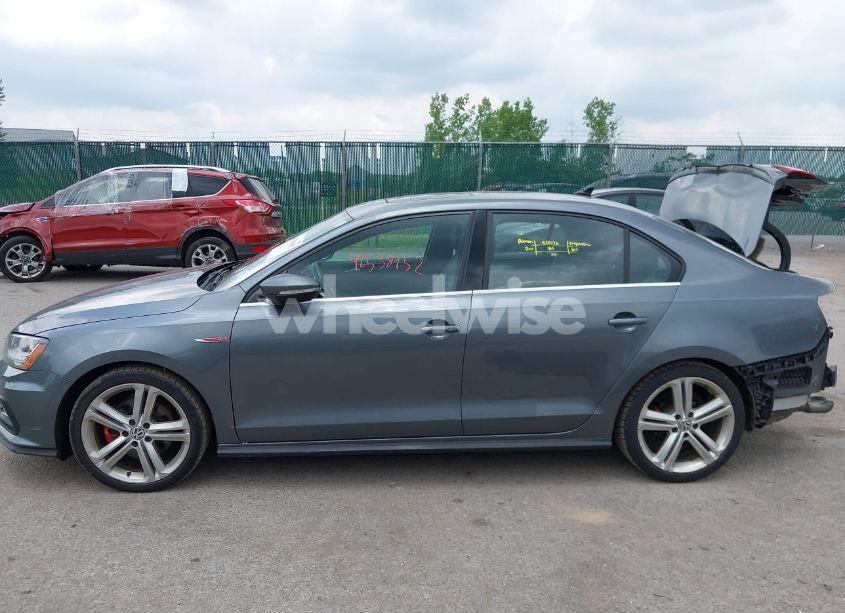 Photo 15 of 2017 Volkswagen Jetta GLI (VIN 3VW5T7AJ7HM318507)