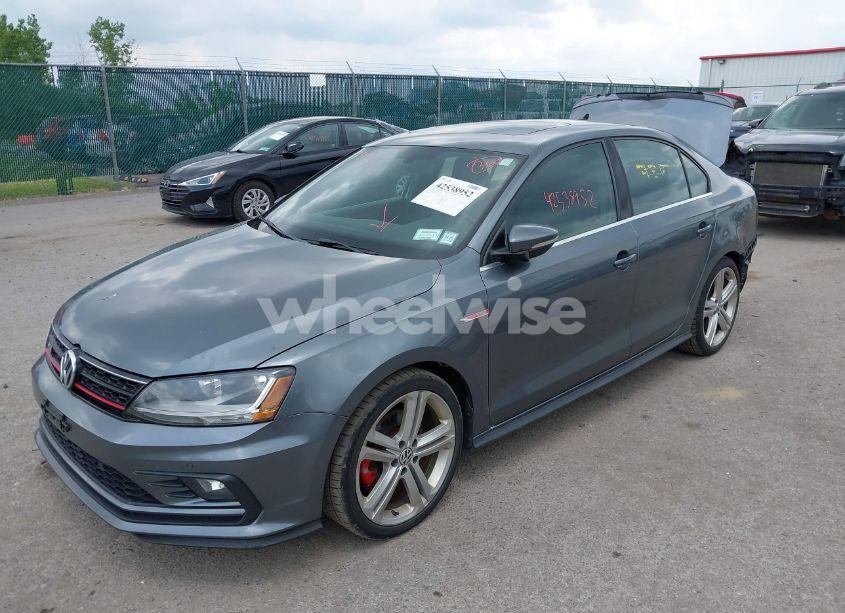 Photo 2 of 2017 Volkswagen Jetta GLI (VIN 3VW5T7AJ7HM318507)