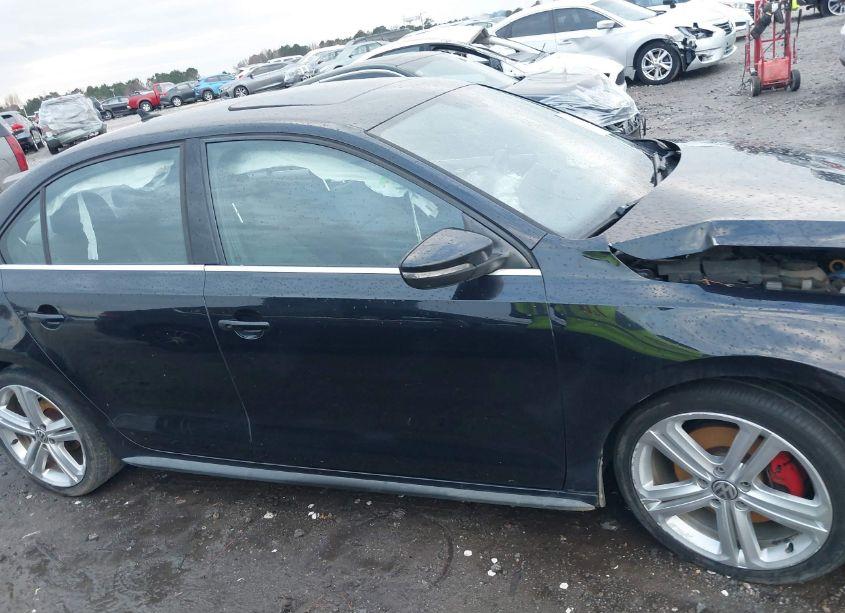 Photo 13 of 2015 Volkswagen Jetta 2.0T GLI SEL (VIN 3VW5T7AJ8FM259044)