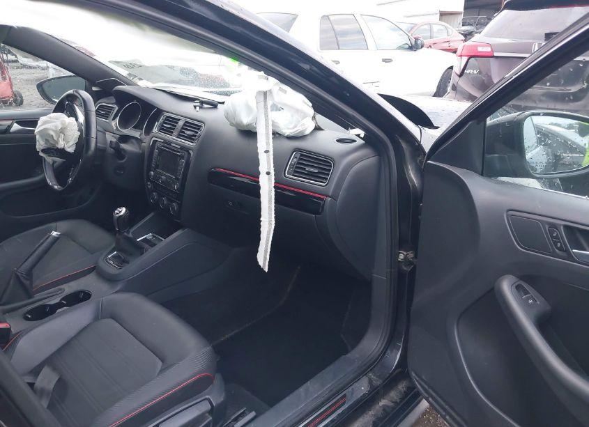 Photo 5 of 2015 Volkswagen Jetta 2.0T GLI SEL (VIN 3VW5T7AJ8FM259044)