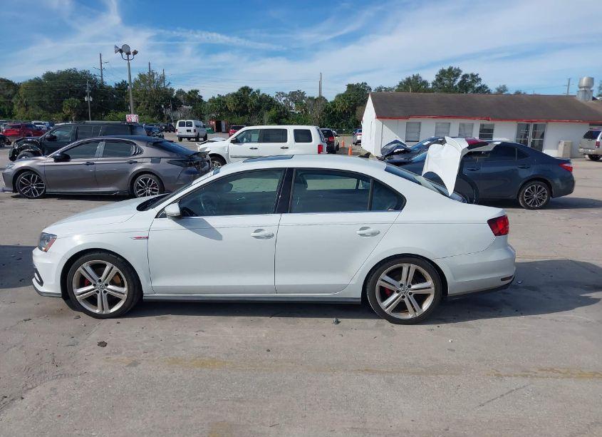 Photo 14 of 2017 Volkswagen Jetta GLI (VIN 3VW5T7AJ9HM331498)