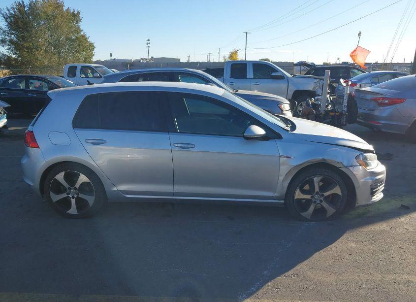 Photo 13 of 2015 Volkswagen Golf GTI 2.0T S 4-DOOR (VIN 3VW5T7AU0FM089868)